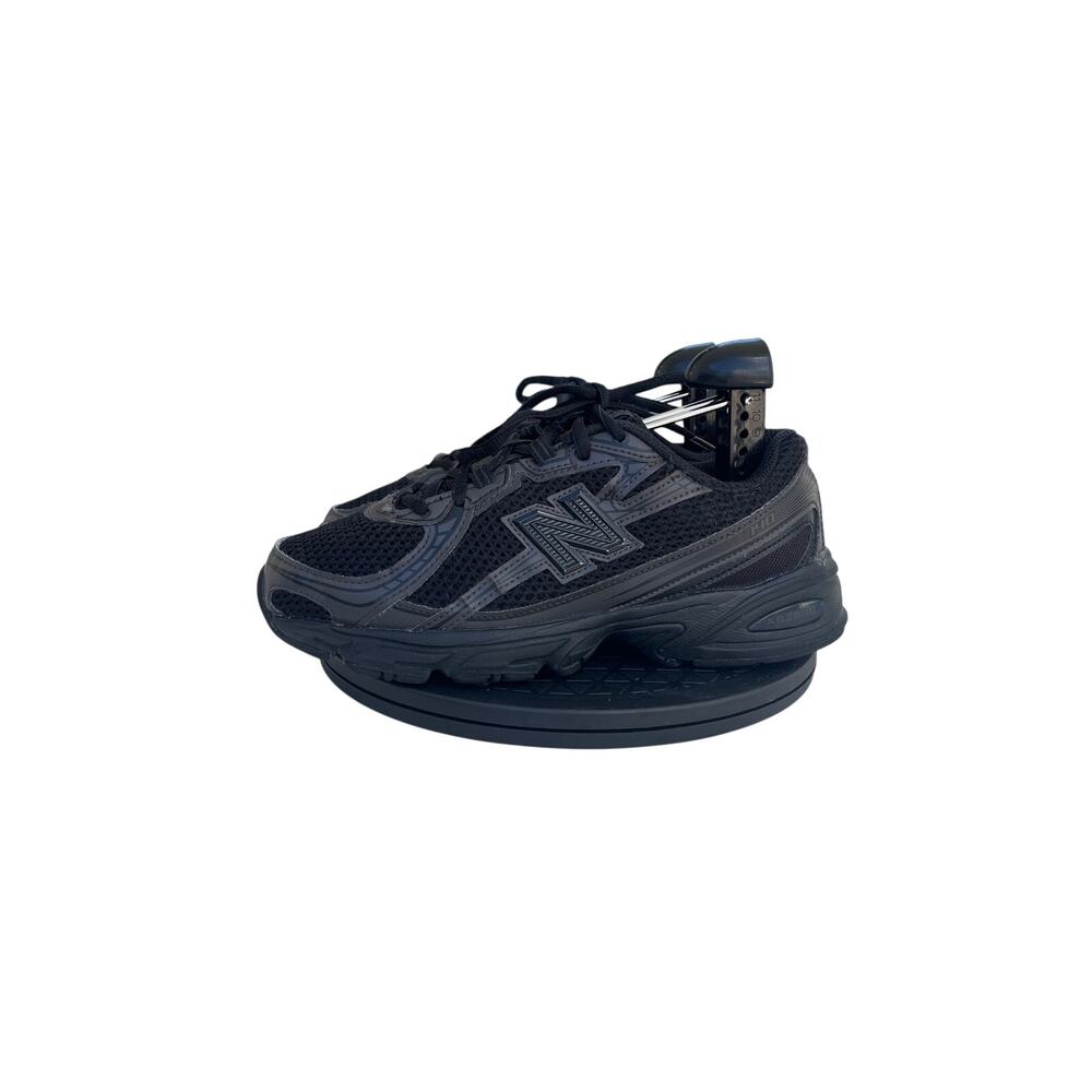 Boys New Balance 740 Athletic Shoes Sneakers Size 5.5 Triple Black